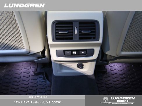 Certified 2025 Audi Q5 2.0T Premium Plus image 32