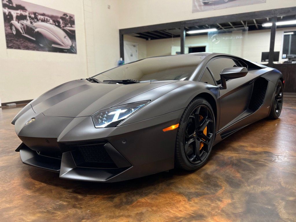 Used 2012 Lamborghini Aventador LP 700-4 AWD/4WD image 5