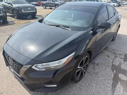 Used 2023 Nissan Sentra SR image 3
