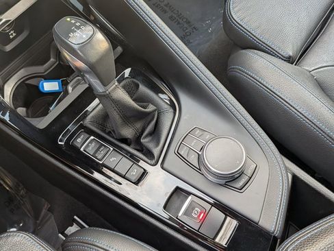 Used 2018 BMW X1 xDrive28i w/ M Sport Package image 13