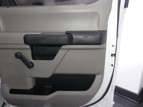 Used 2017 Ford F250 XL AWD/4WD image 22