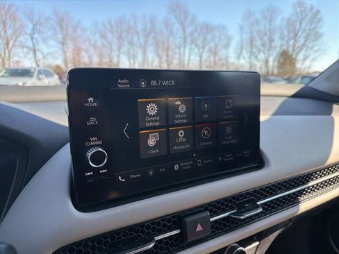 Certified 2023 Honda HR-V EX-L image 32