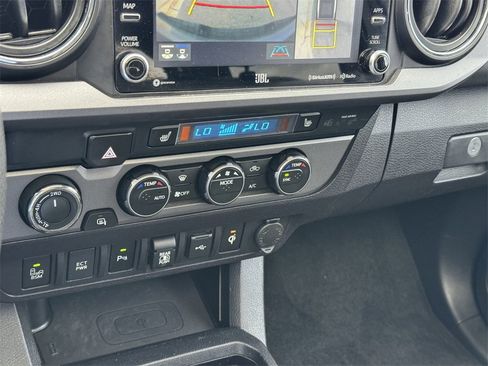 Used 2021 Toyota Tacoma TRD Sport w/ TRD Premium Sport Package image 23