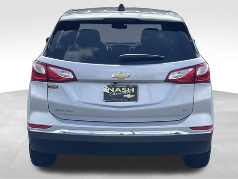 Used 2018 Chevrolet Equinox LT FWD image 4