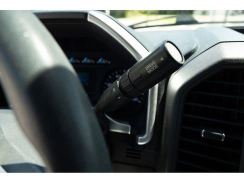 Used 2022 Ford F250 XL w/ STX Appearance Package image 19