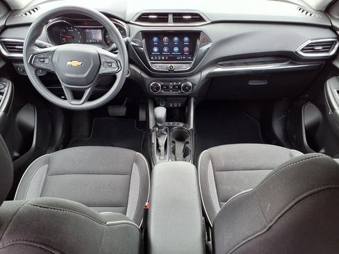 Used 2023 Chevrolet TrailBlazer LT w/ Convenience Package AWD/4WD image 15
