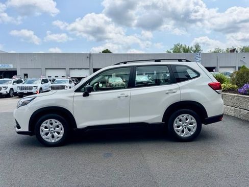 Used 2023 Subaru Forester AWD/4WD image 4