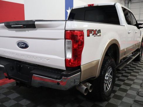 Used 2019 Ford F250 Lariat w/ Lariat Value Package AWD/4WD image 19