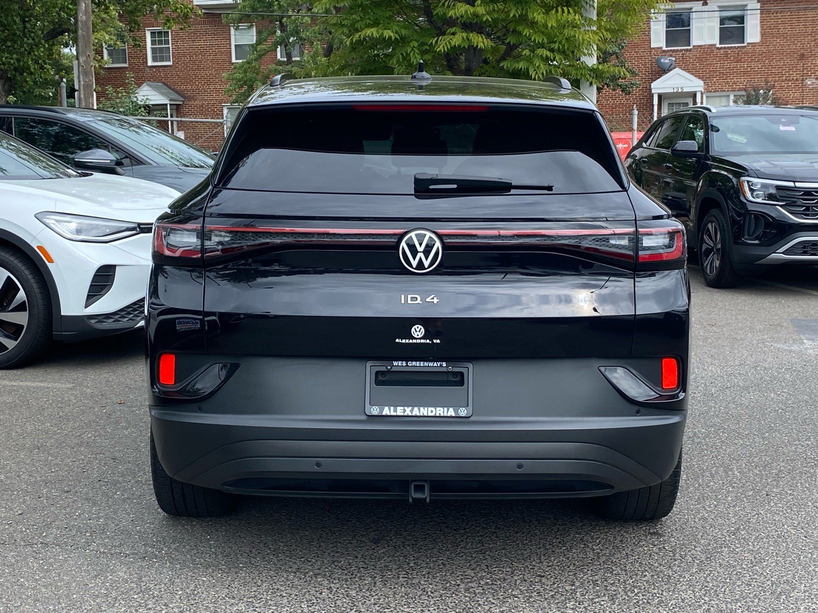 Certified 2023 Volkswagen ID.4 Pro AWD/4WD image 4