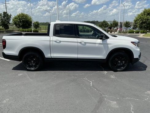 Used 2026 Honda Ridgeline Black Edition image 2