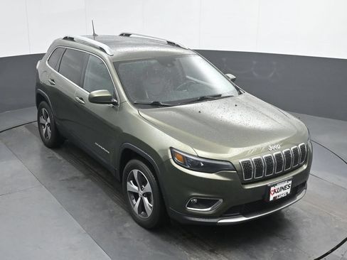 Used 2021 Jeep Cherokee Limited AWD/4WD image 34
