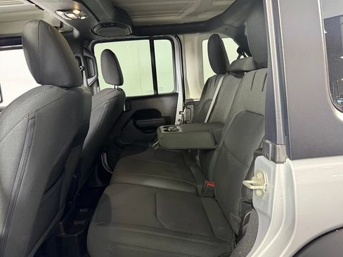 Certified 2023 Jeep Wrangler Unlimited AWD/4WD image 20