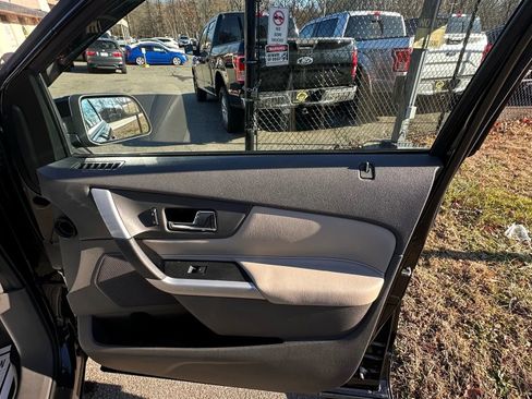 Used 2014 Ford Edge SEL w/ Equipment Group 205A image 33