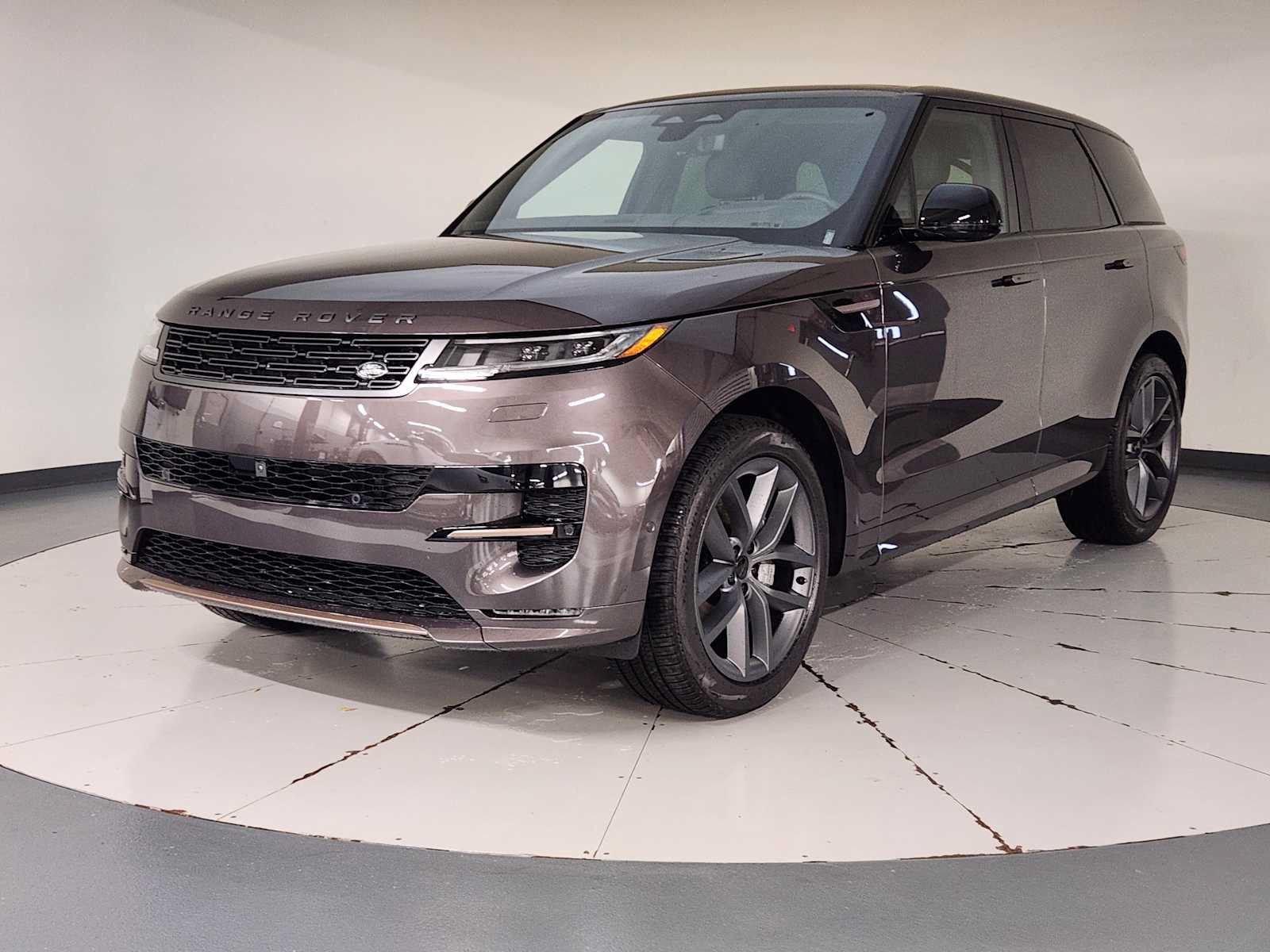 New 2026 Land Rover Range Rover Sport Dynamic SE AWD/4WD image 1