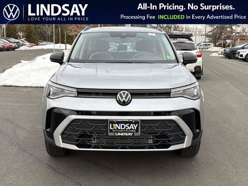 Certified 2025 Volkswagen Taos S image 7