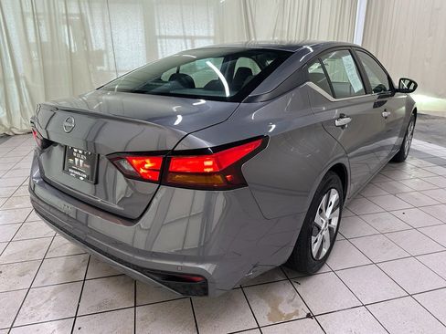 Used 2024 Nissan Altima 2.5 S image 5