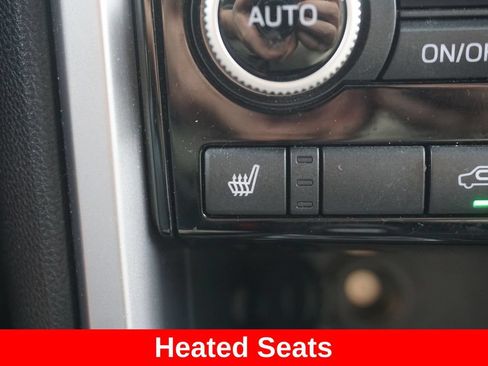 Used 2019 Subaru Ascent Premium AWD/4WD image 7