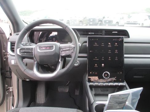 New 2026 GMC Terrain Elevation w/ Black Edition FWD image 13