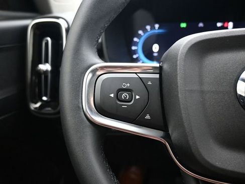 Used 2023 Volvo XC40 B5 Plus w/ Driver Assist Package image 25