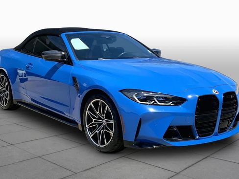 Used 2022 BMW M4 xDrive Competition w/ M Carbon Exterior Package AWD/4WD image 2