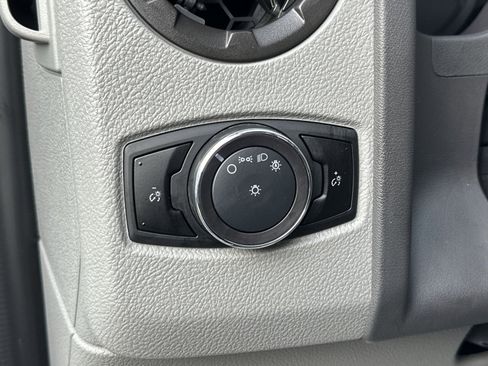 Used 2025 Ford E-350 and Econoline 350 Super Duty w/ Power Equipment Group image 18