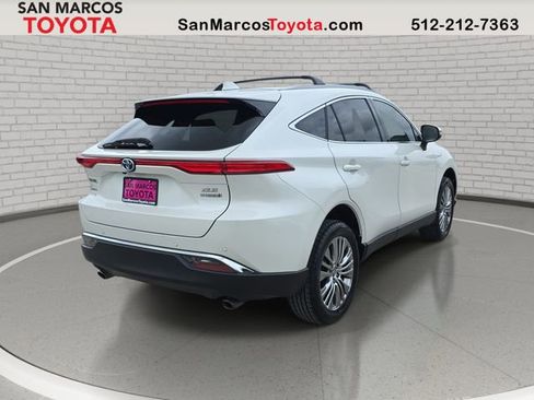 Used 2021 Toyota Venza XLE w/ Softex Package AWD/4WD image 6