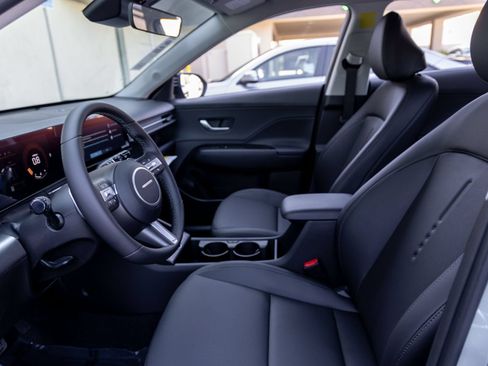 New 2026 Hyundai Kona SEL Premium FWD image 16
