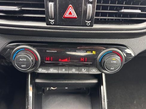 Used 2023 Kia Forte GT-Line w/ GT-Line Technology Package image 22