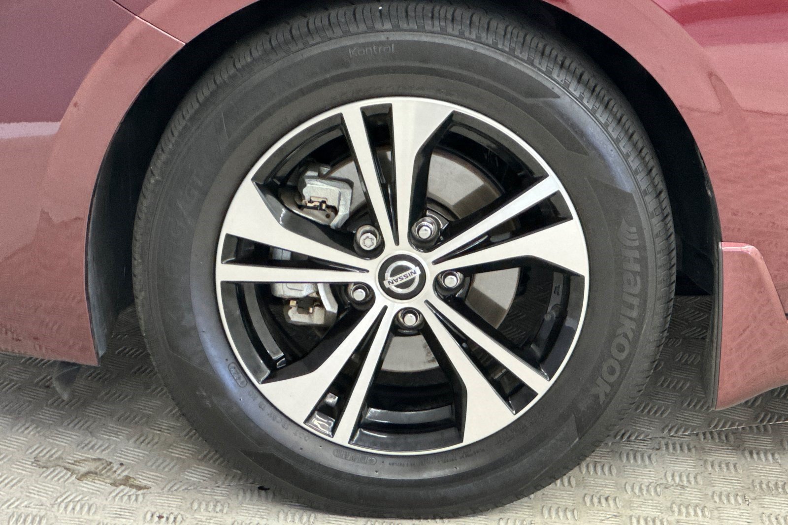 Used 2023 Nissan Sentra SV w/ All-Weather Package FWD image 13