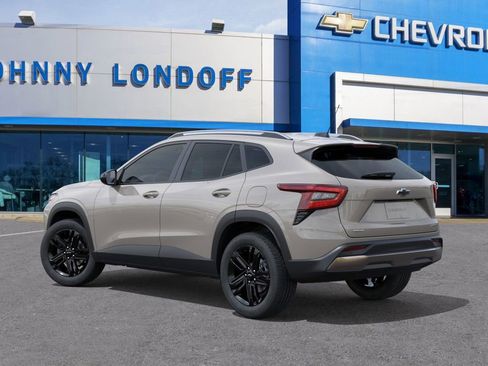 New 2026 Chevrolet Trax ACTIV w/ Sunroof Package image 3