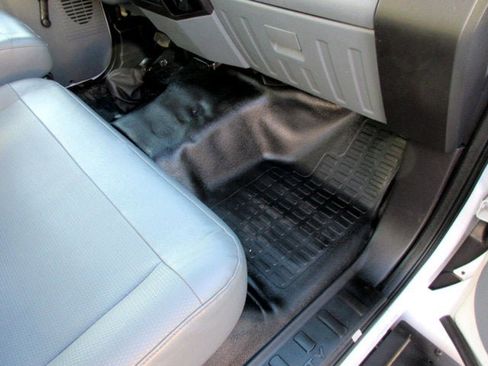 Used 2016 Ford F650 2WD Regular Cab Super Duty image 15