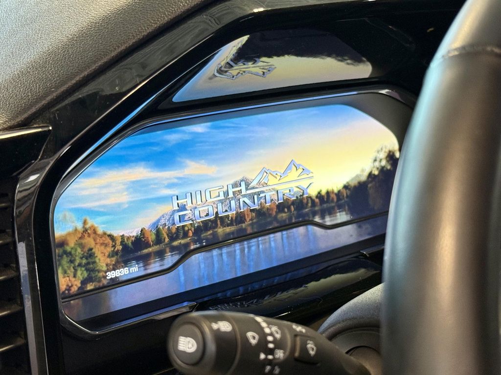 Used 2023 Chevrolet Silverado 1500 High Country w/ Technology Package AWD/4WD image 13