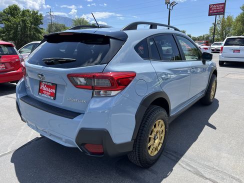 Used 2023 Subaru Crosstrek 2.0i AWD/4WD image 6