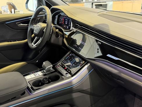 New 2026 Audi RS Q8 performance image 14