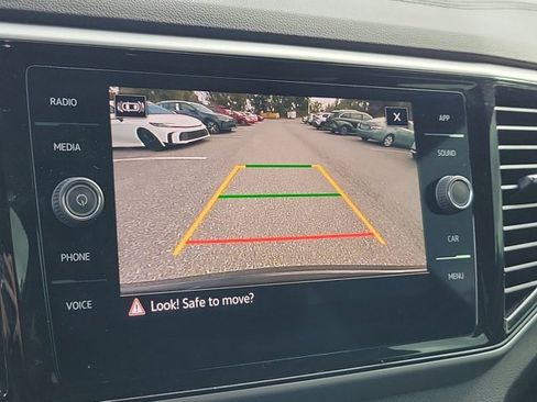 Used 2023 Volkswagen Atlas Cross Sport SE image 26