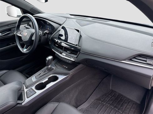 Used 2023 Cadillac CT4 Premium Luxury image 30