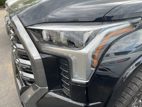 Used 2023 Toyota Tundra Platinum AWD/4WD image 8