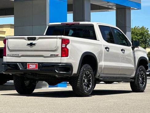 New 2026 Chevrolet Silverado 1500 ZR2 AWD/4WD image 5