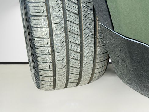 New 2026 Land Rover Defender 110 X-Dynamic SE AWD/4WD image 41
