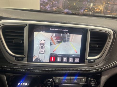 New 2026 Chrysler Pacifica Select image 14