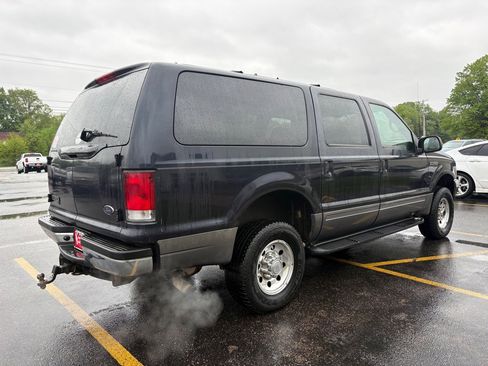 Used 2001 Ford Excursion XLT AWD/4WD image 6
