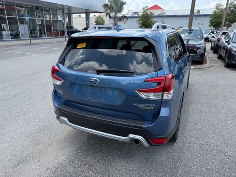 Used 2022 Subaru Forester Touring w/ Popular Package #2 AWD/4WD image 6
