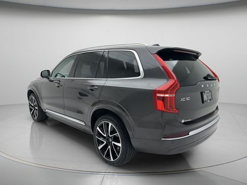 Used 2023 Volvo XC90 B6 Plus w/ Protection Package AWD/4WD image 6