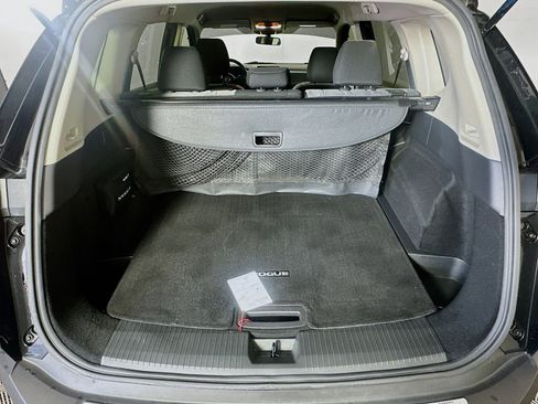 Used 2023 Nissan Rogue SV image 27