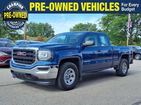 Used 2018 GMC Sierra 1500 4x4 Double Cab w/ Sierra Convenience Package image 1