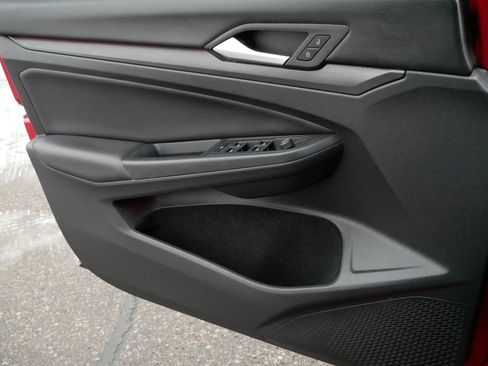 Used 2022 Volkswagen GTI SE image 27