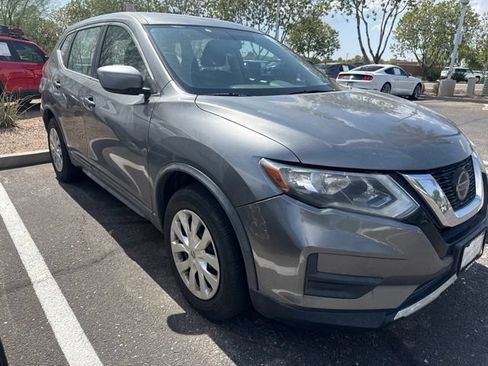 Used 2018 Nissan Rogue S AWD/4WD image 5