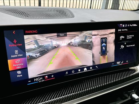 Used 2025 BMW X5 M60i w/ Executive Package image 26