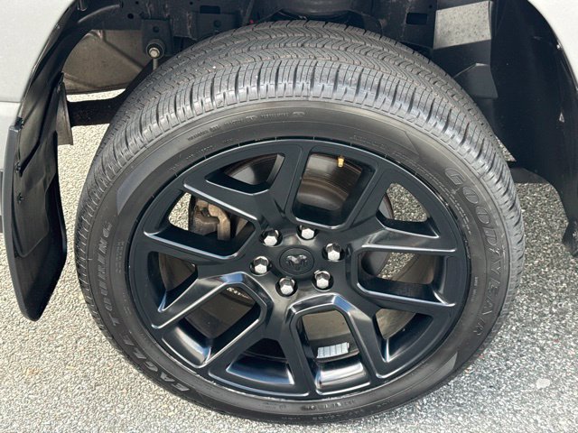 Used 2023 RAM 1500 Laramie AWD/4WD image 21