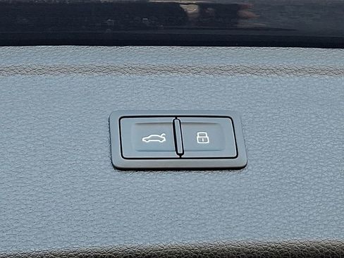 Certified 2023 Audi Q5 2.0T Prestige w/ Prestige Package image 32